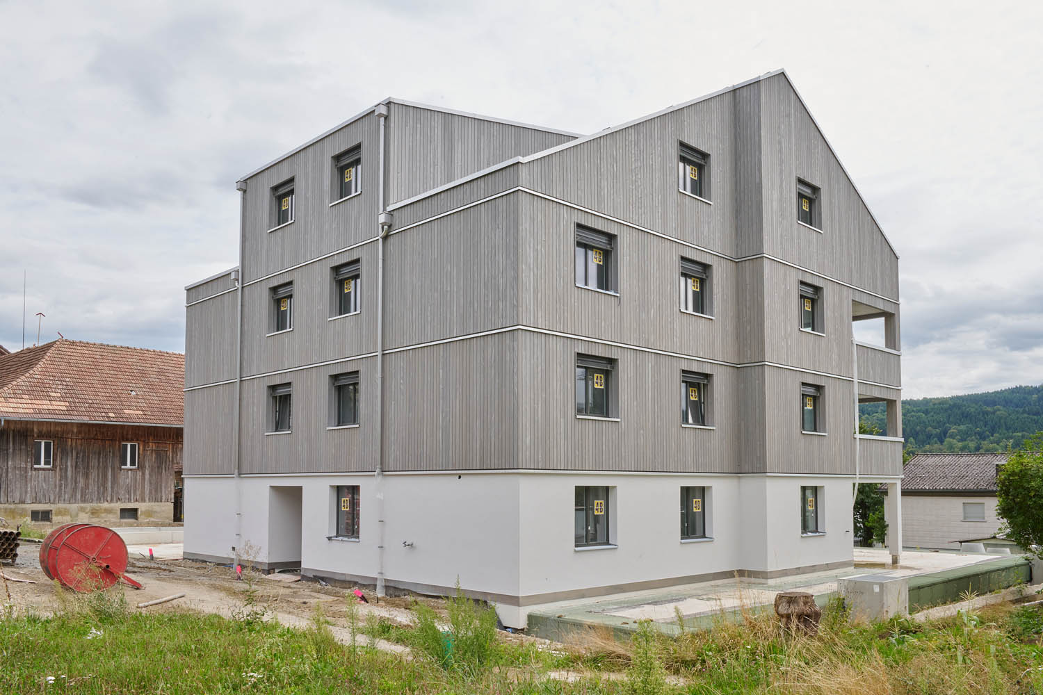 Neubau-MFH-Uffikon-03